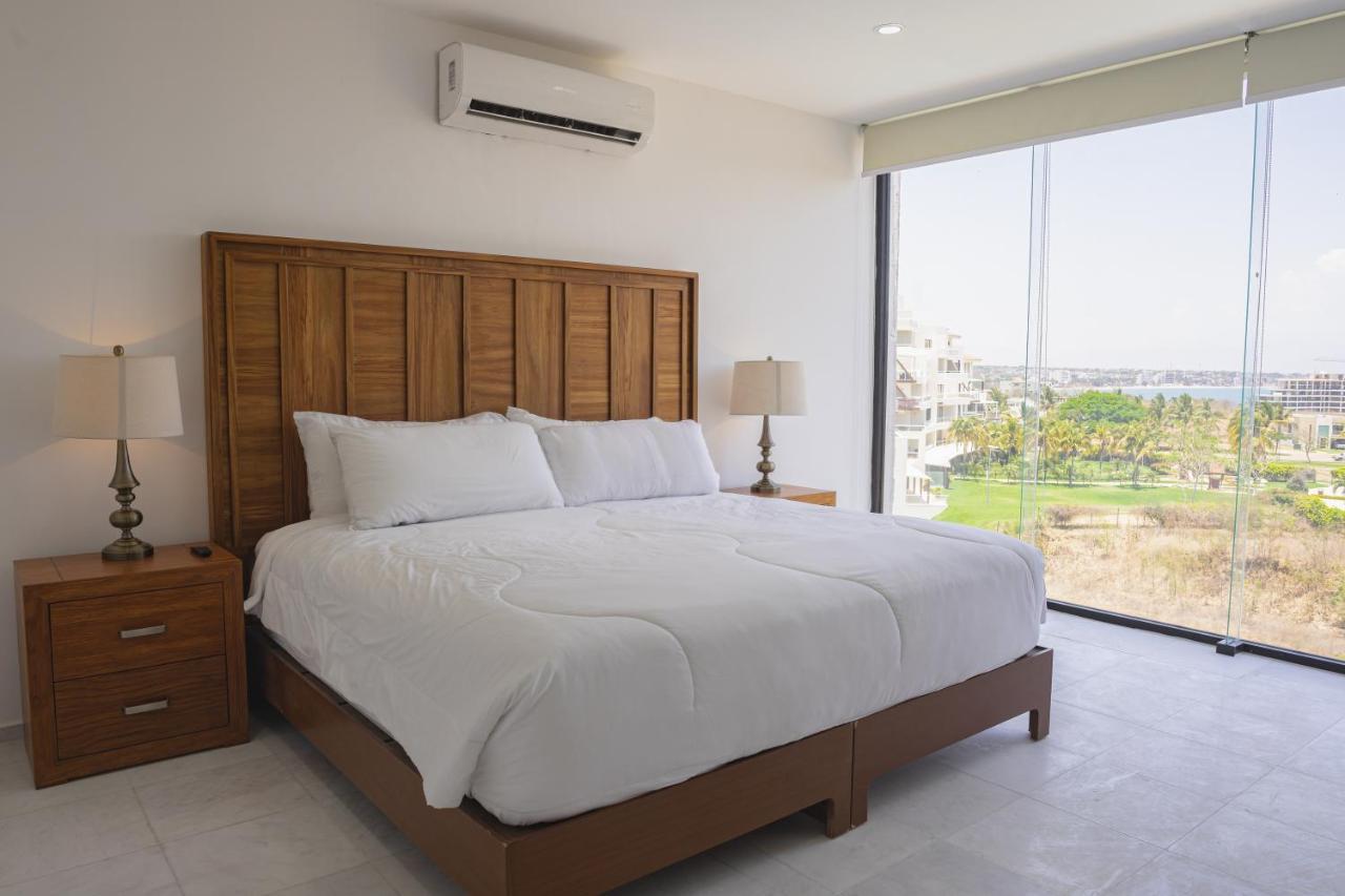 B Nayar Family Luxury & Residences 5*