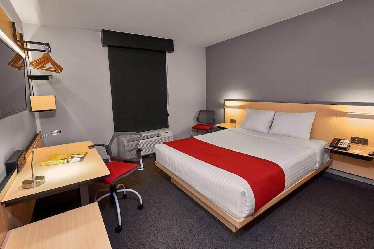 Aparthotel Express By Marriott