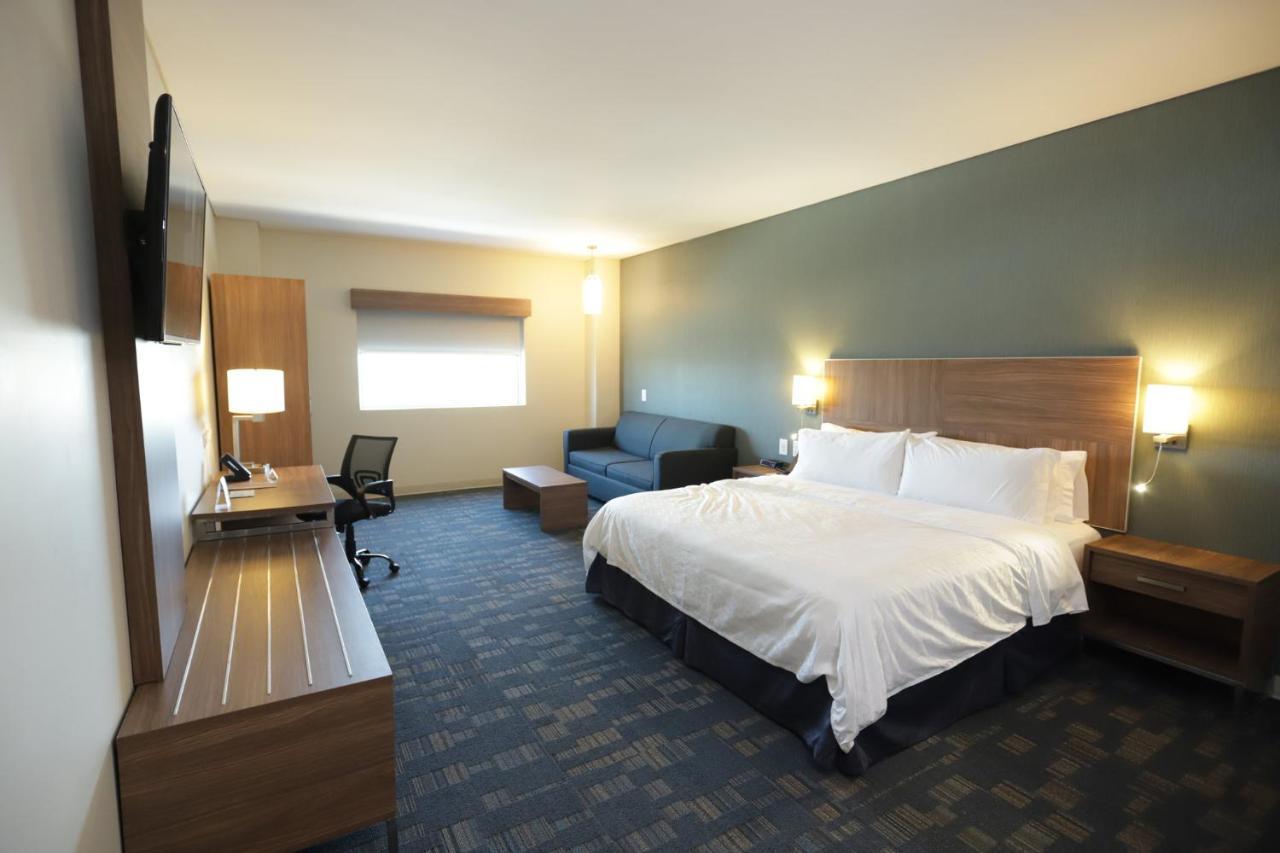Hotel Express & By Ihg