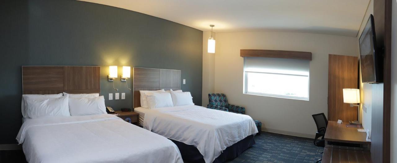 Express & By Ihg Hotel