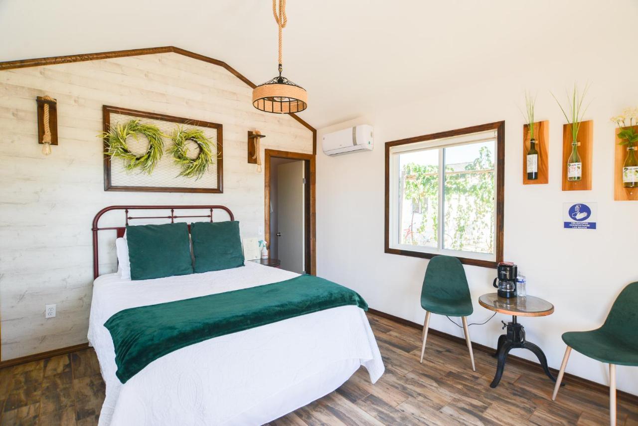 Tres Vides Boutique * Valle de Guadalupe