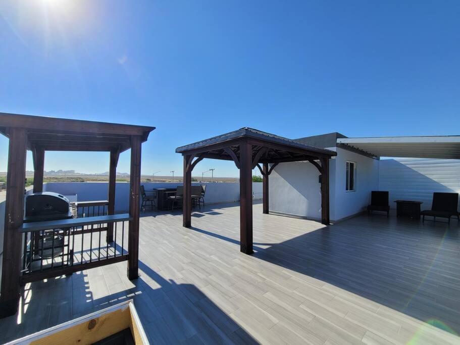 Luxury 3 Story Vacation Rental!