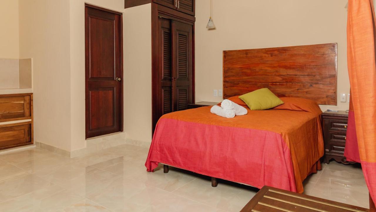 Nojoch Che Hotel *