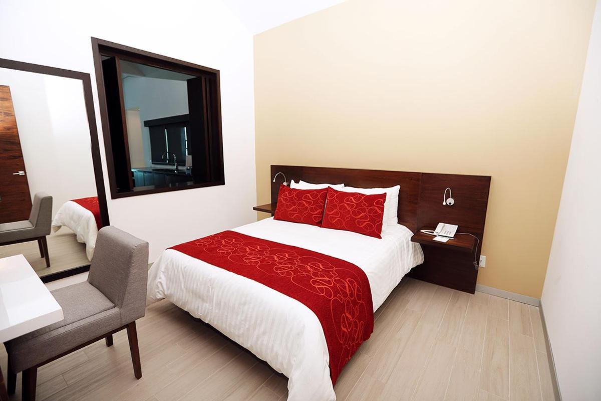 Marea Vista Hotel