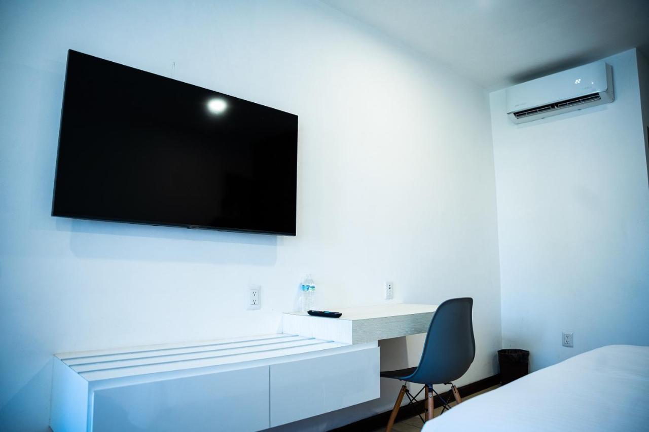 San Antonio Hotel 4*