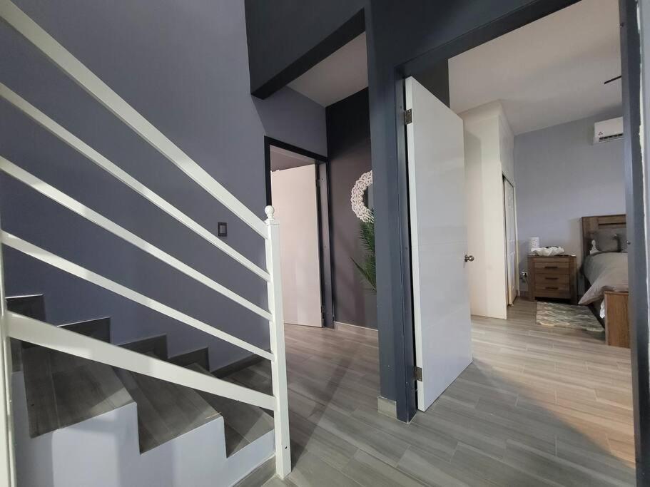 Luxury 3 Story Vacation Rental! Holiday home