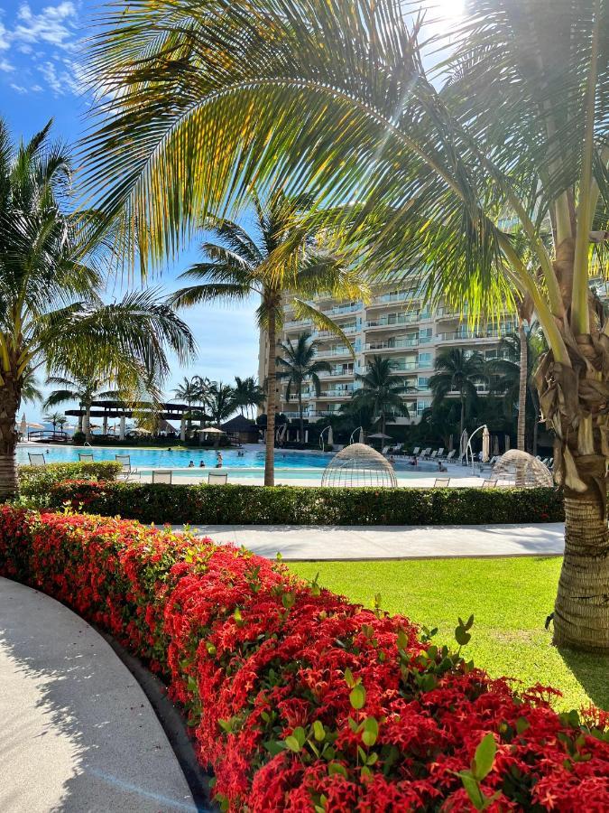 Beachfront Delcanto *
