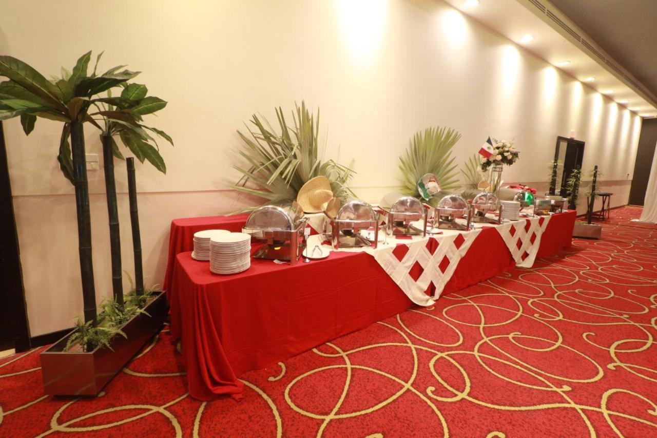 Tuxpan - Convention Center By Ihg Hotel 4*