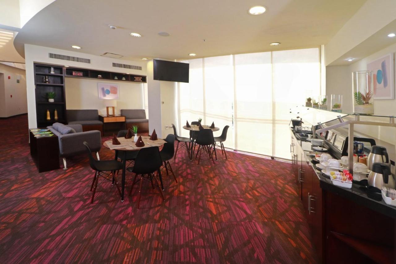 Tuxpan - Convention Center By Ihg Hotel 4*