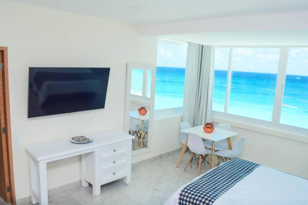 Frente Al Mar, Increible Vista, Nuevo Estudio 1 C Cancun