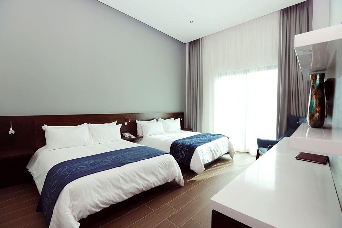 Hotel Marea Vista 5*
