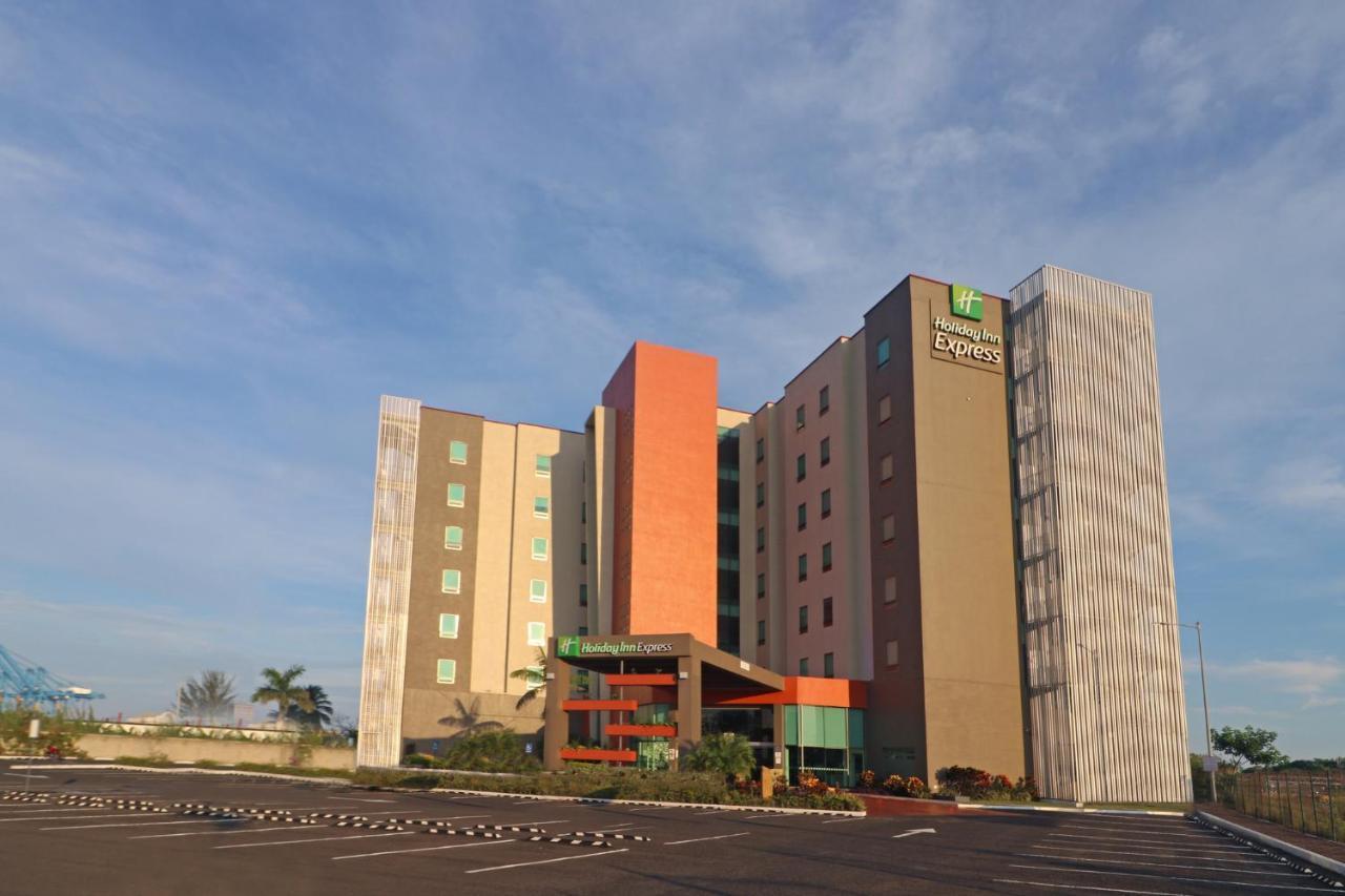 Hotel Express - Tuxpan By Ihg 4*