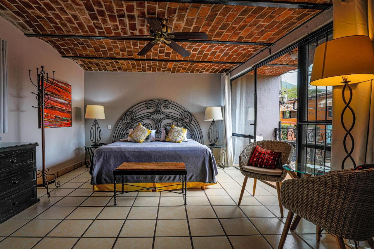 Casa Del Sol Bed & Breakfast Ajijic