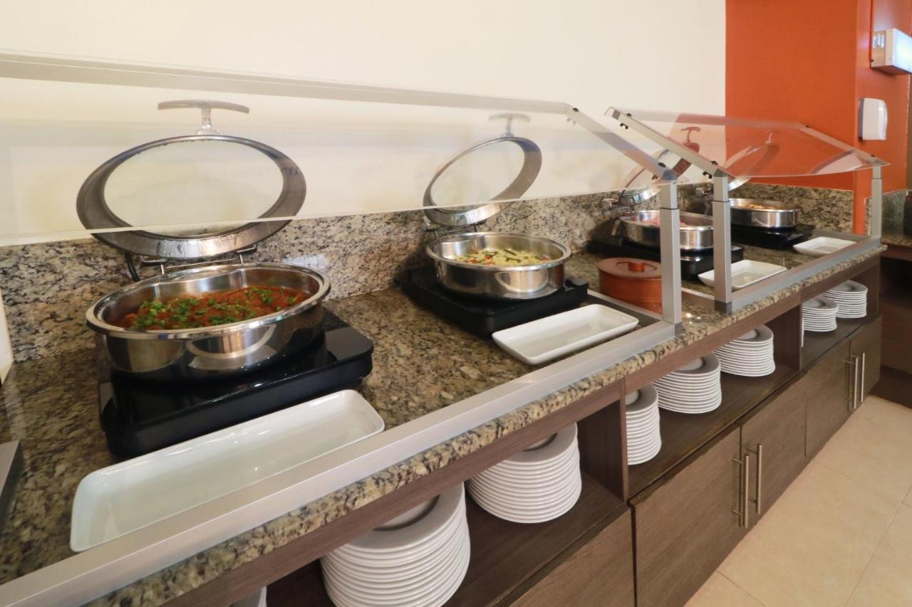 Hotel Express - Tuxpan By Ihg