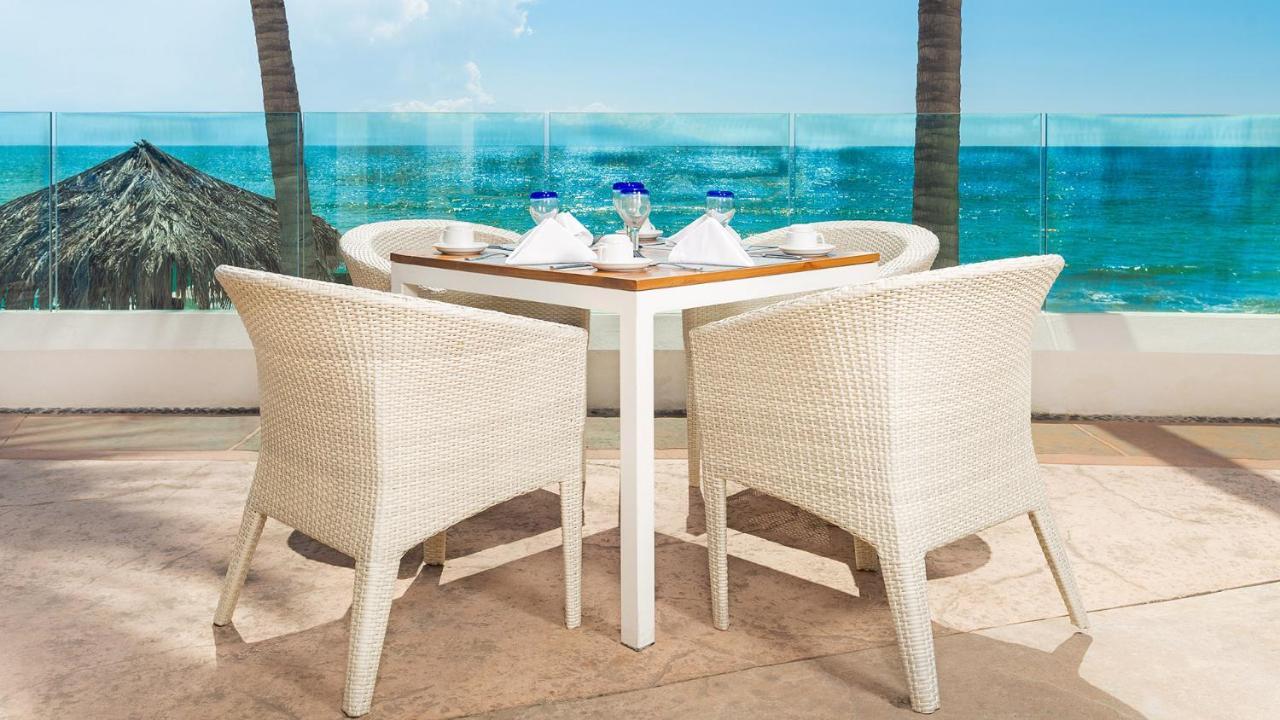 Del Palmar Flamingos & 5*