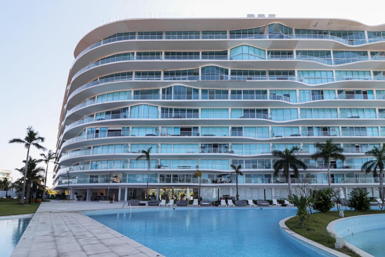 Maritima Playa Front With Great Views Nuevo Vallarta