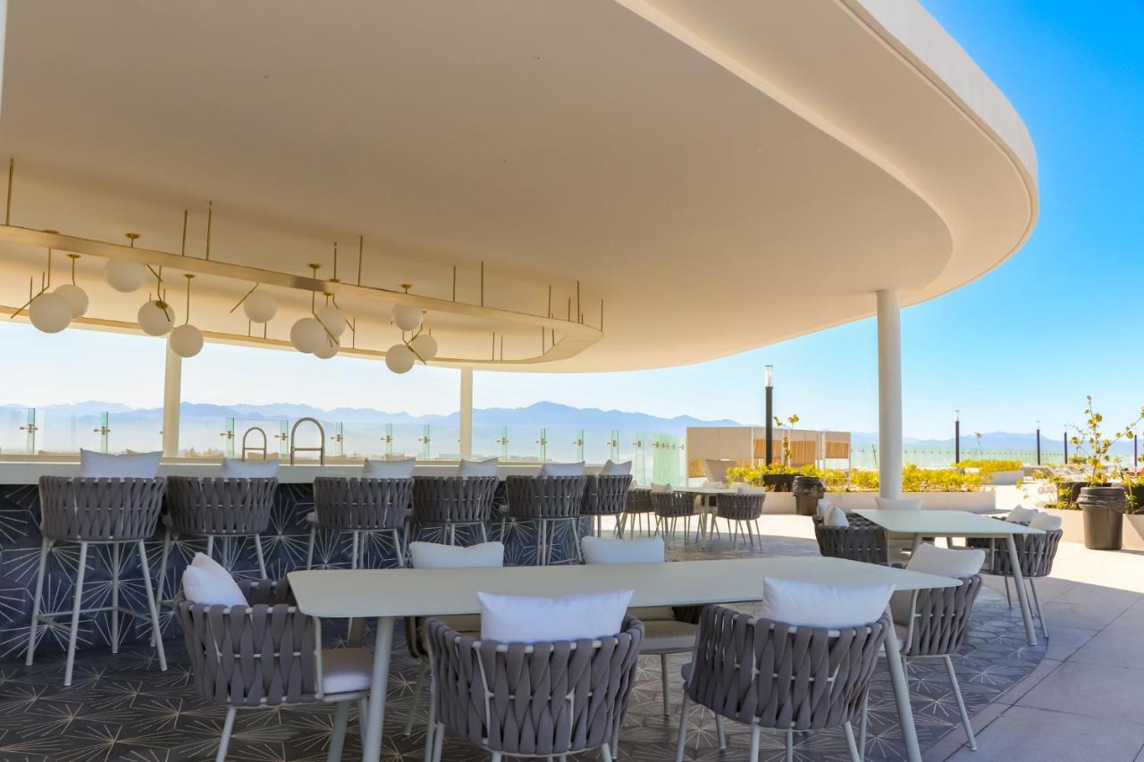Apartment Maritima Playa Front With Great Views *