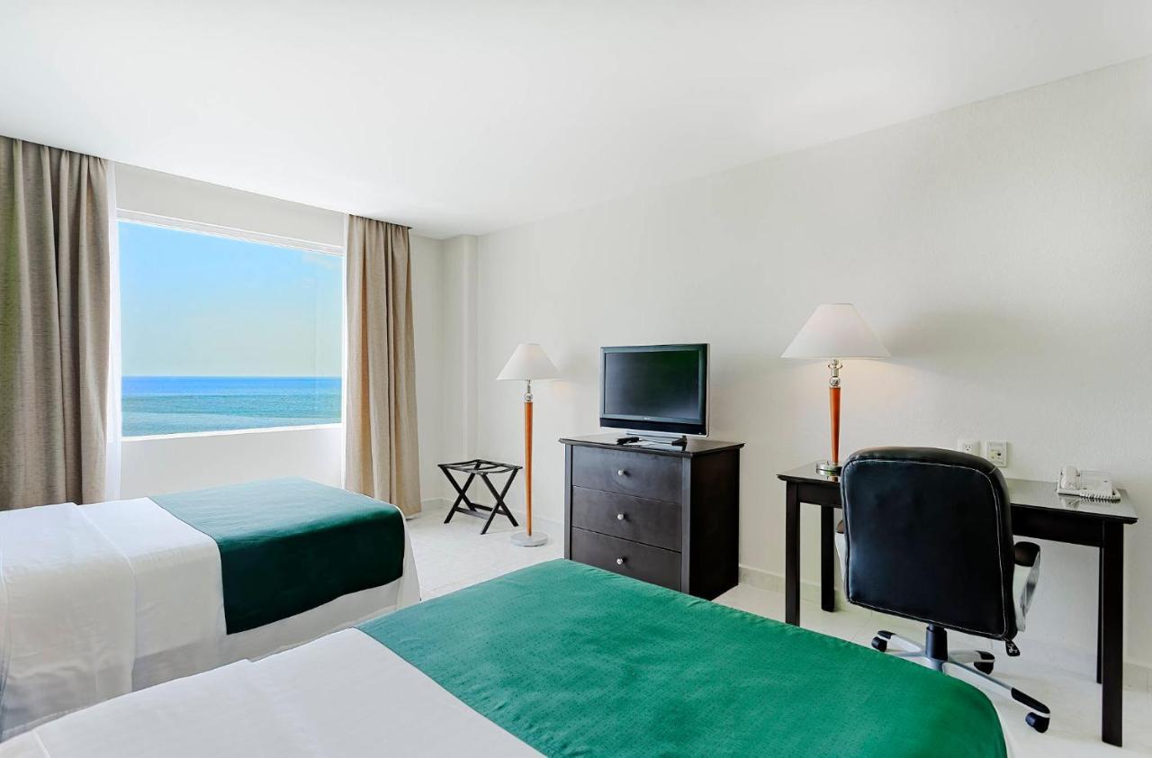 By Ihg Hotel