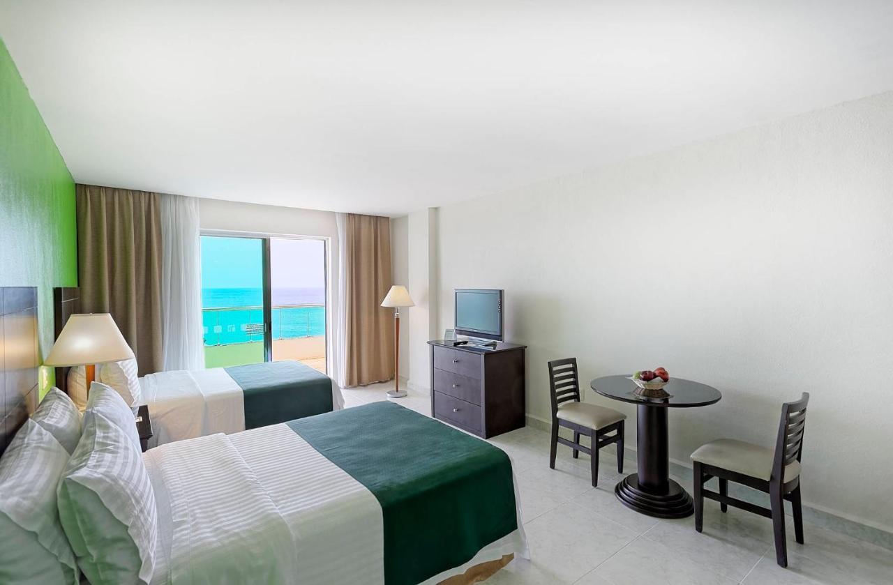 Hotel By Ihg 5*