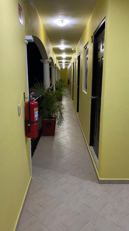 Hotel La Ceiba *