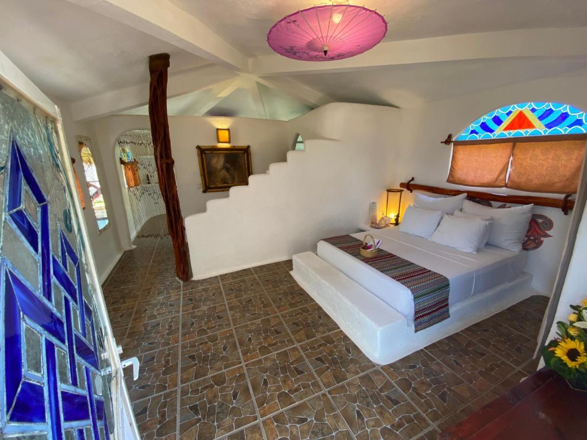 Bambuddha Centro Holistico Guest house Barra Vieja