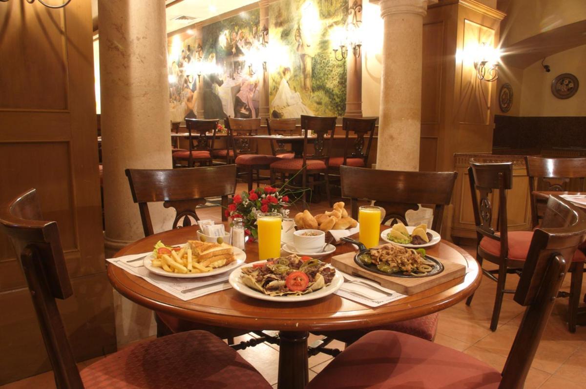 Hacienda Real Hotel