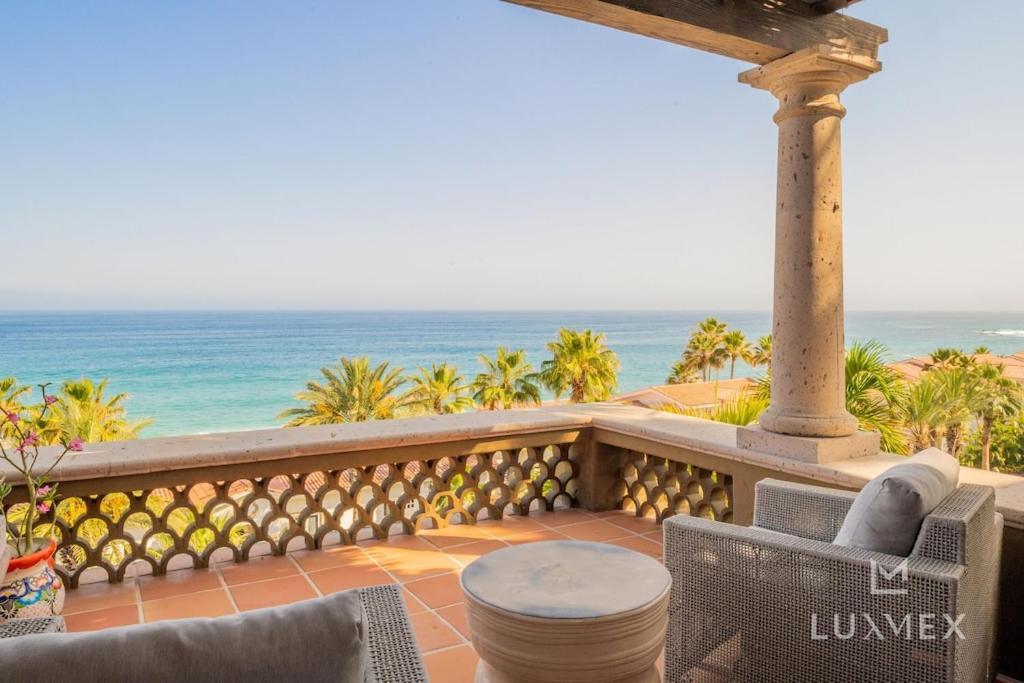 Amazing 5bd Del Mar With Full Staff And Steps From The