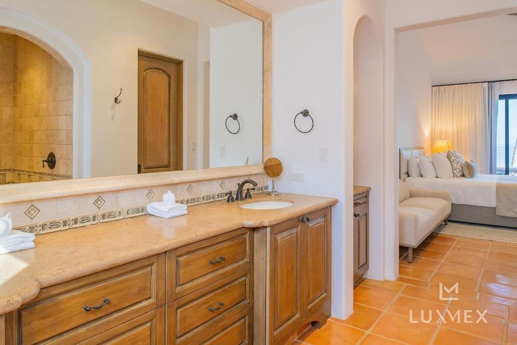Villa Amazing 5bd Del Mar With Full Staff And Steps From The