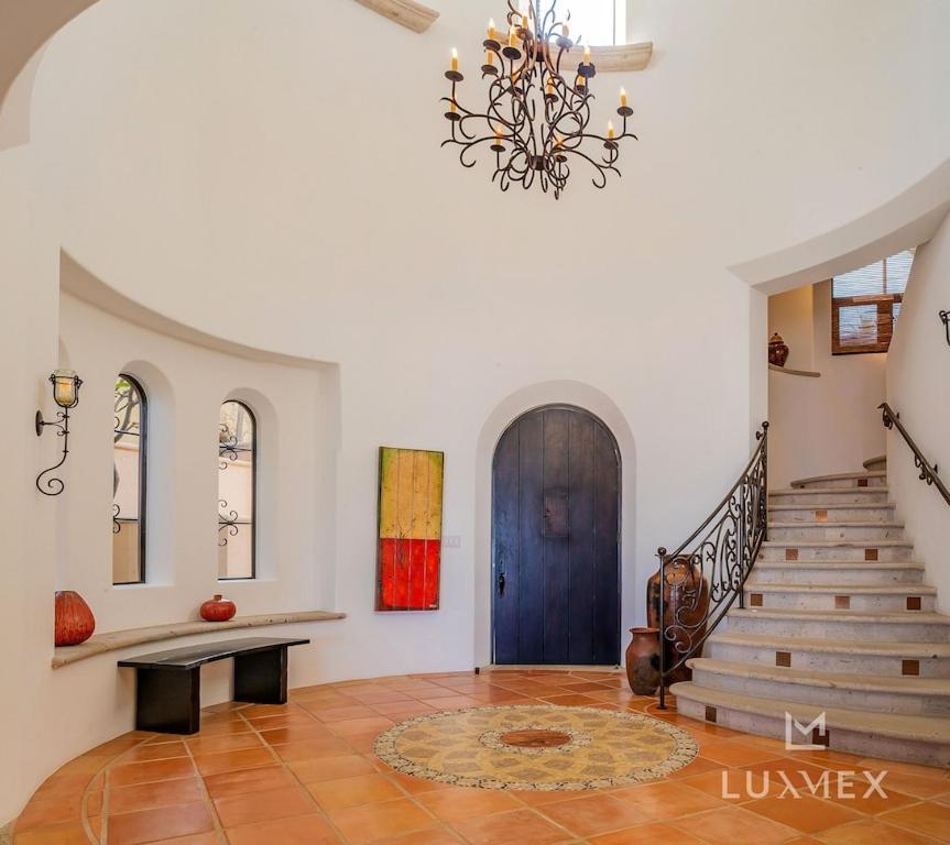 Villa Amazing 5bd Del Mar With Full Staff And Steps From The