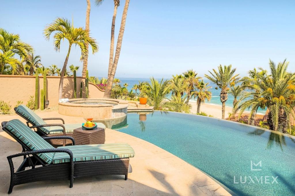 Amazing 5bd Del Mar With Full Staff And Steps From The *