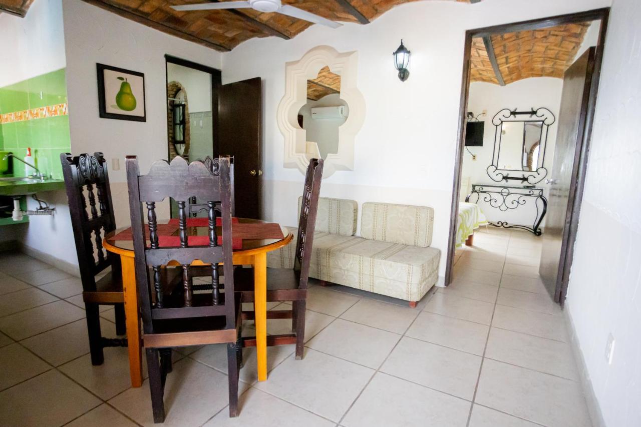 Maria Teresa Hotel 3*