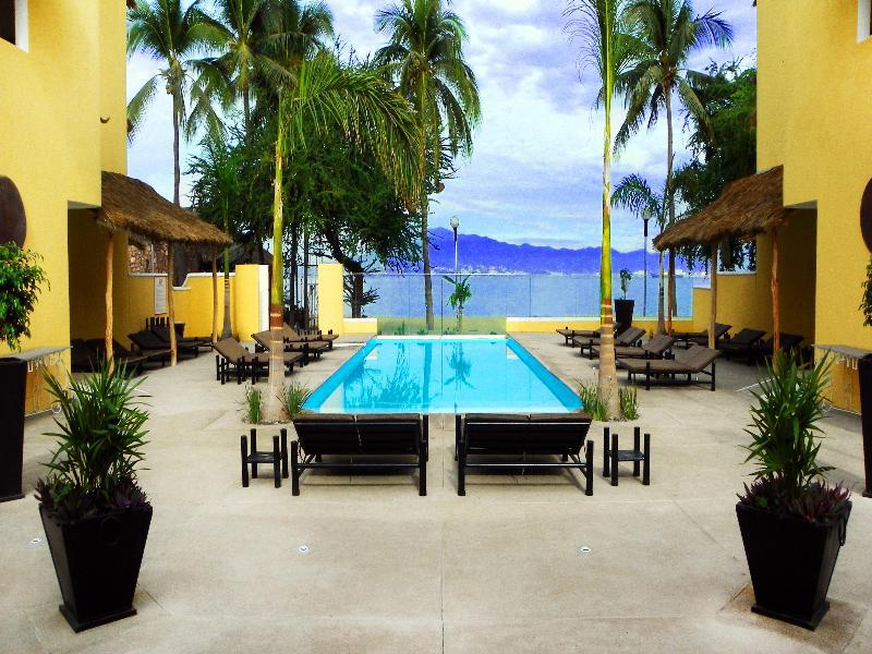 Zar Hotel 3*