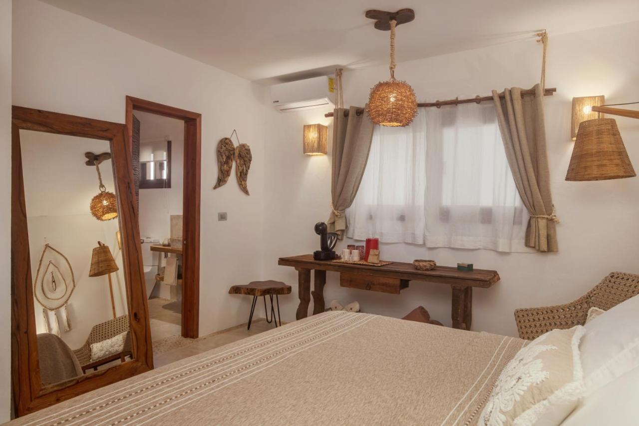El Corazon Boutique - Adults Only With Club Pass Included