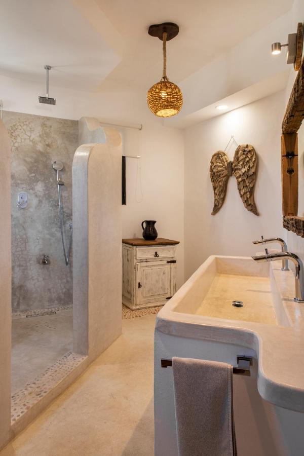El Corazon Boutique - Adults Only With Club Pass Included