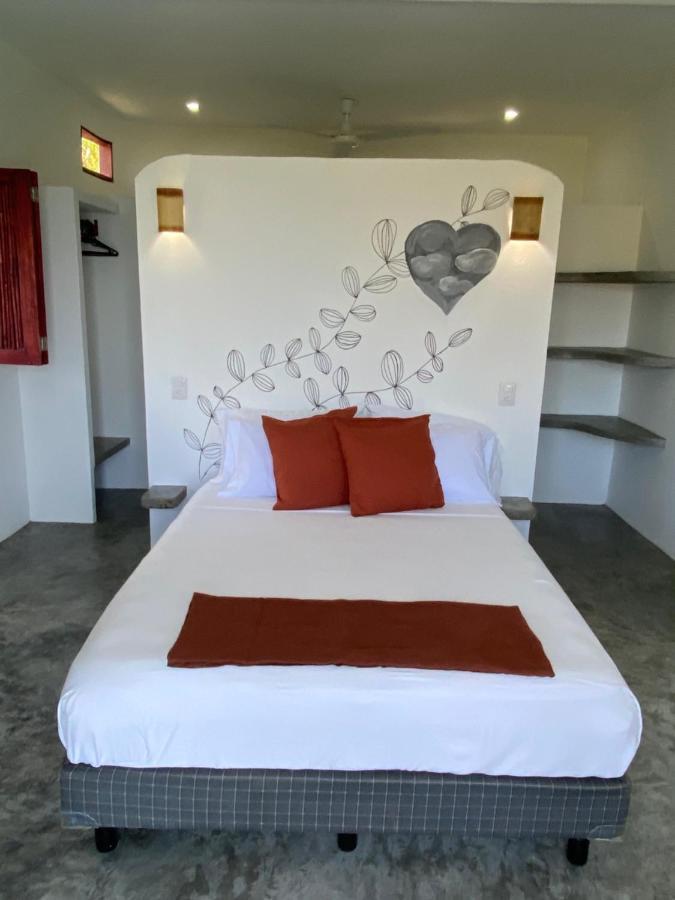 Casa Alegria - Wow Views, Sunset, Beach, Pool, Parking Homestay *
