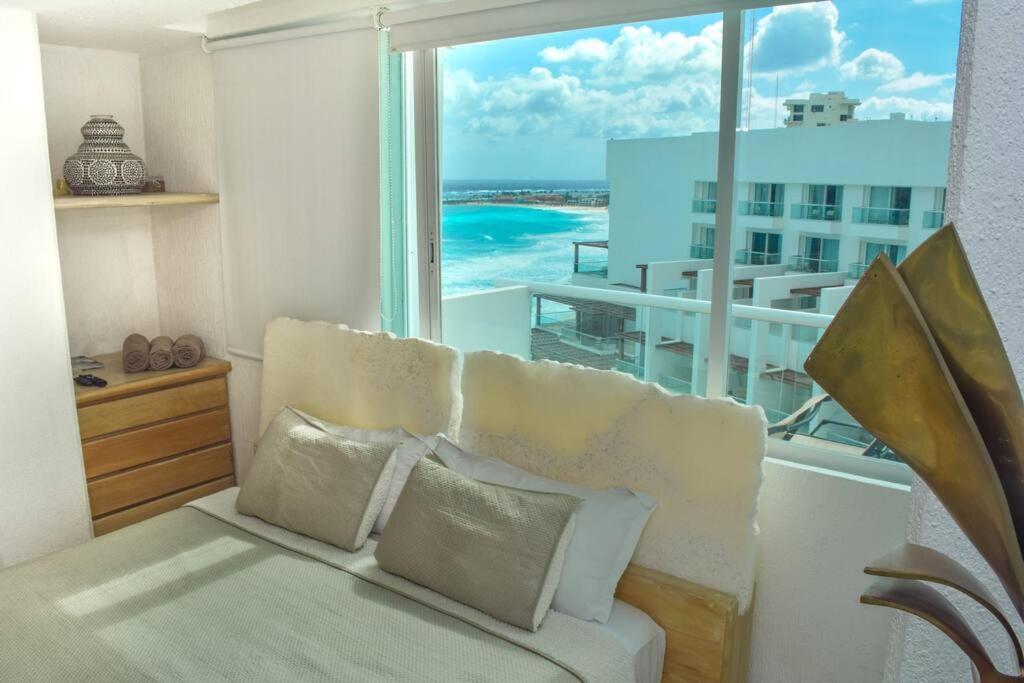Estudio A Pie De Playa, Increibles Vistas, Amanecer, Atardecer, Balcon, Gym, Jacuzi, 1807 Apartment
