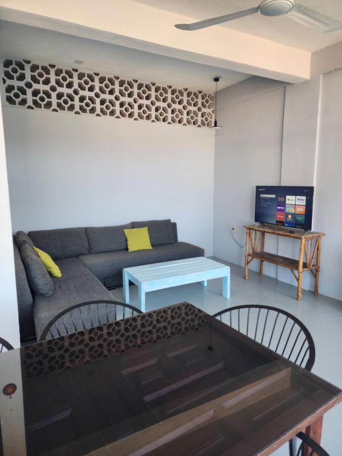 Large And Comfy Apartment, Near Dt And Principal Beach! * Zihuatanejo