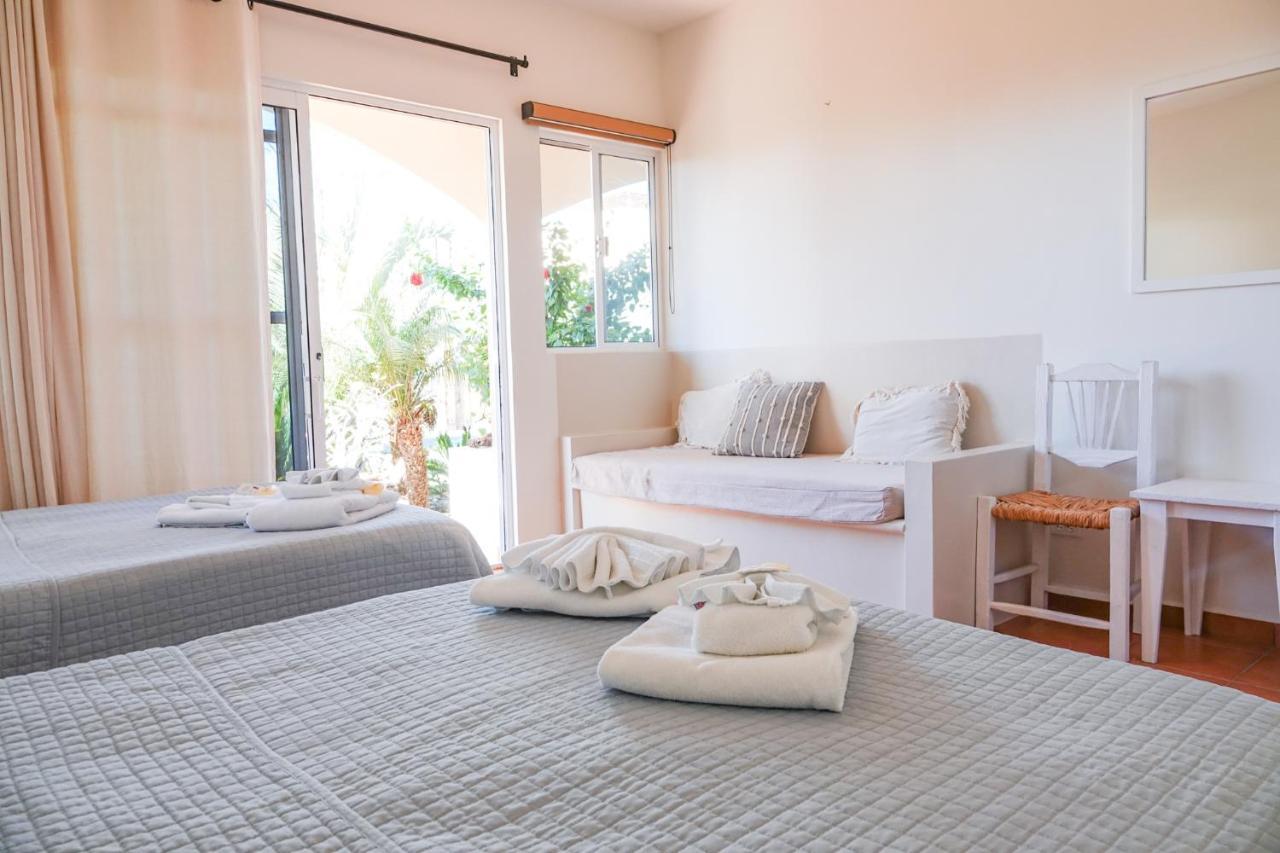 Olas De Cerritos Aparthotel