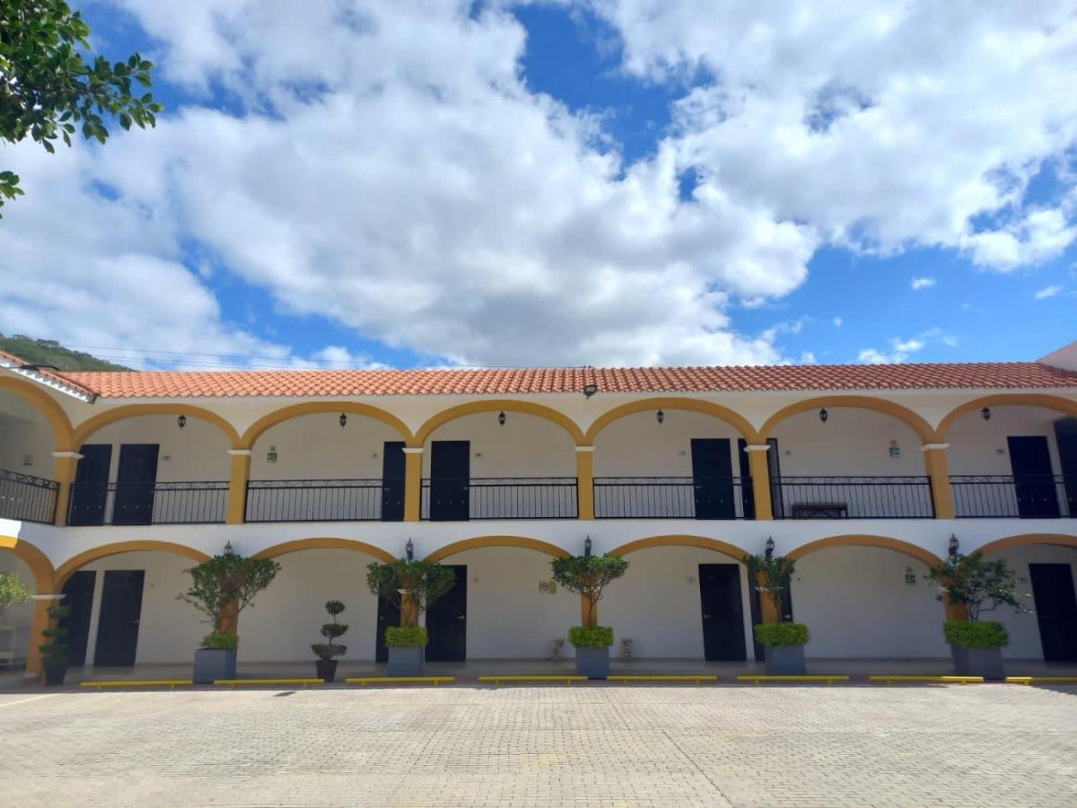 Hotel Casa Blanca Jalpan