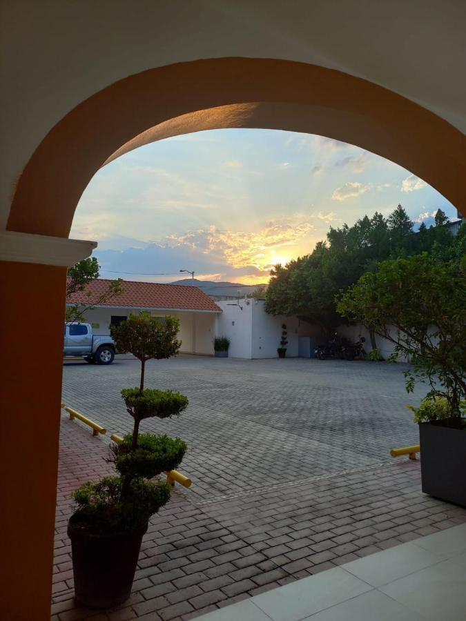 Casa Blanca Jalpan