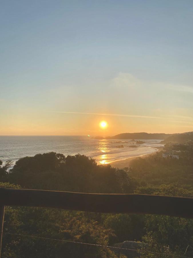 Casa Alegria - Wow Views, Sunset, Beach, Pool, Parking Homestay *