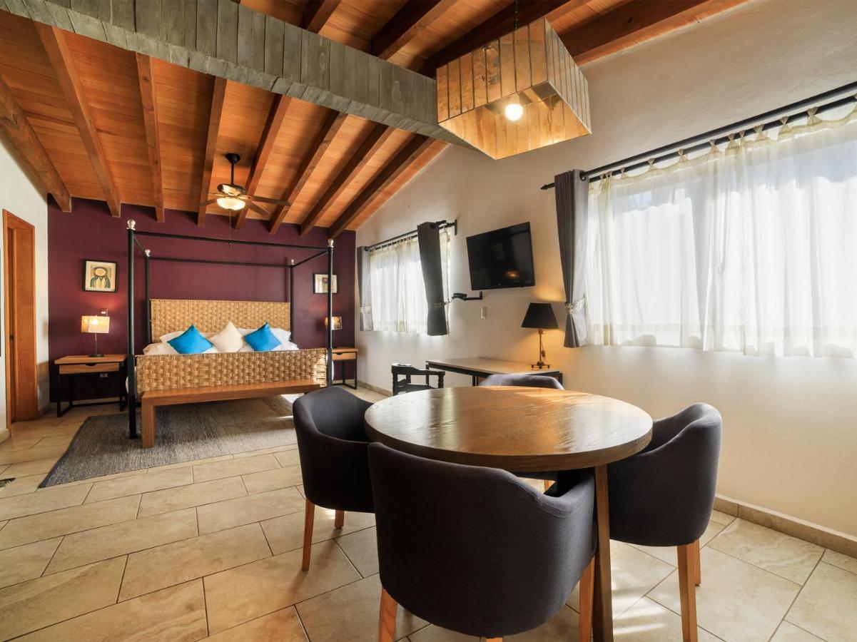 Amate Del Rio Hotel 4*