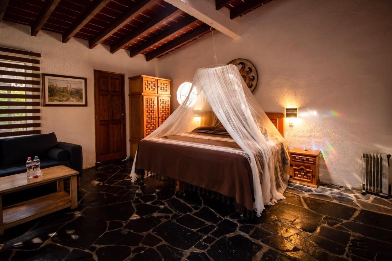 Hotel Boutique Teocalli 4*