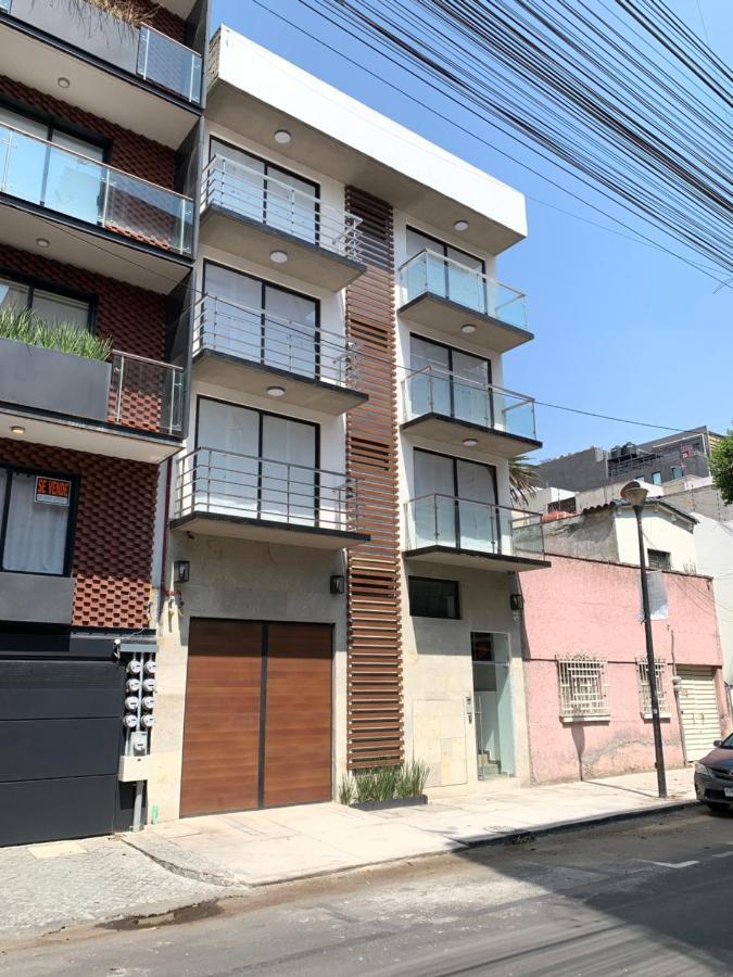 Kolben Nuoma * Mexico City