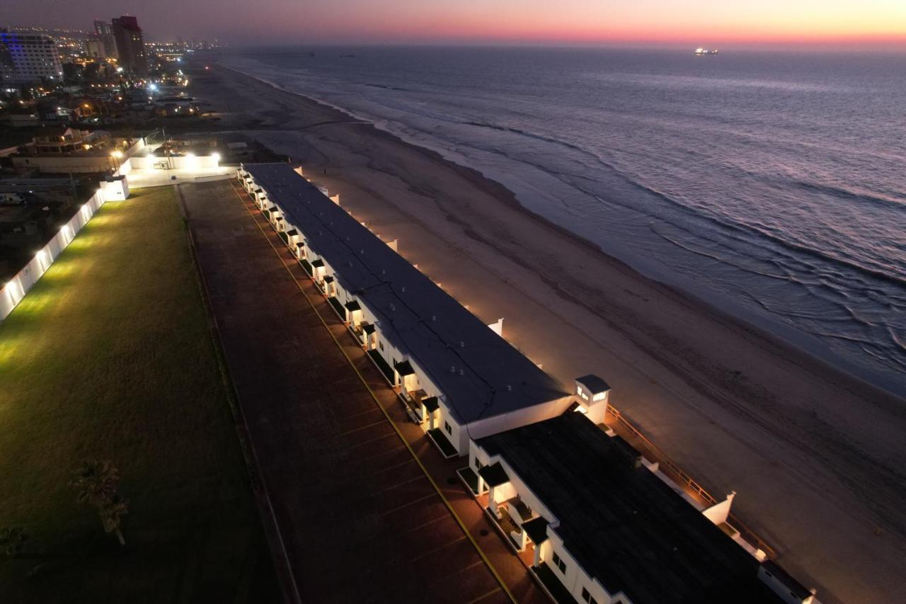 Quinta Pacifica Beachfront Hotel