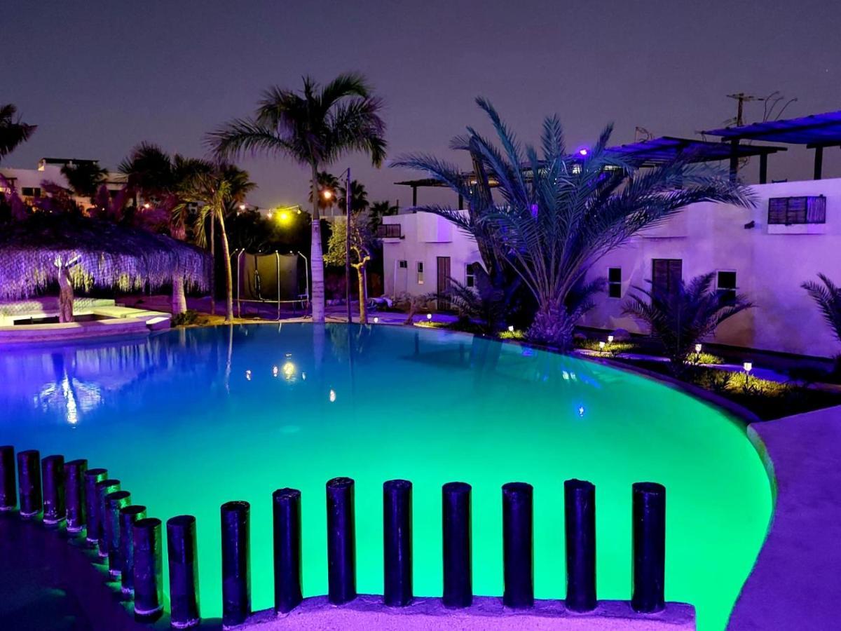 Ventana Blue Hotel