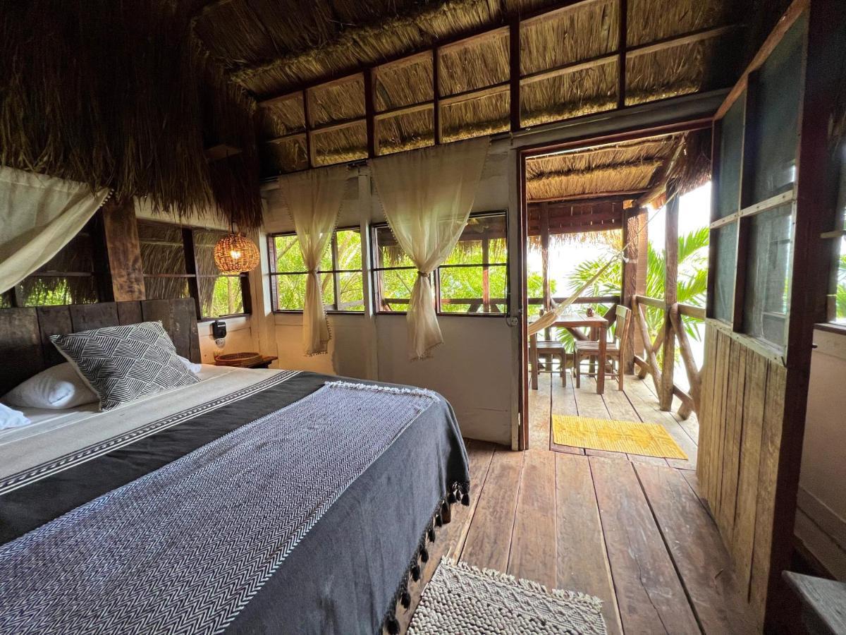 Santuario Front Oasis Hotel