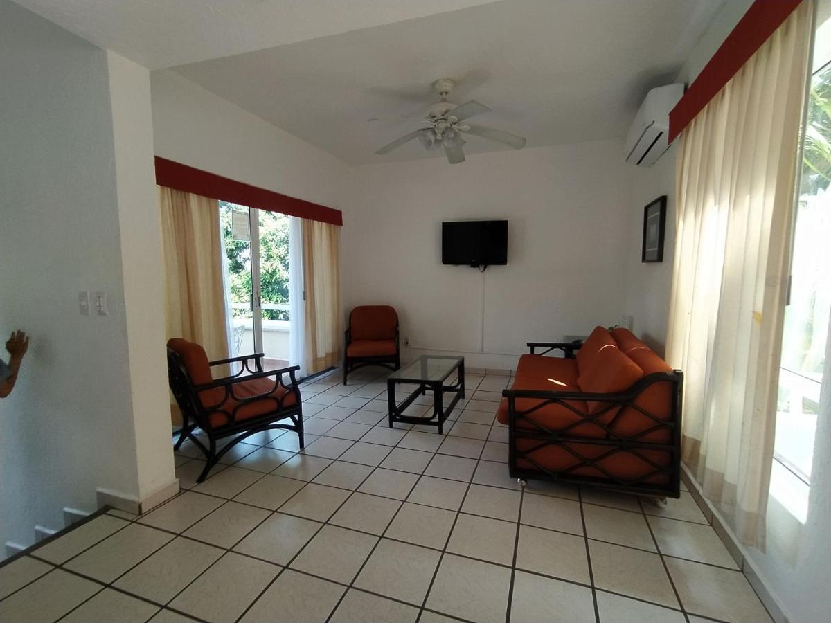 Aparthotel Del Palmar With Club 4*
