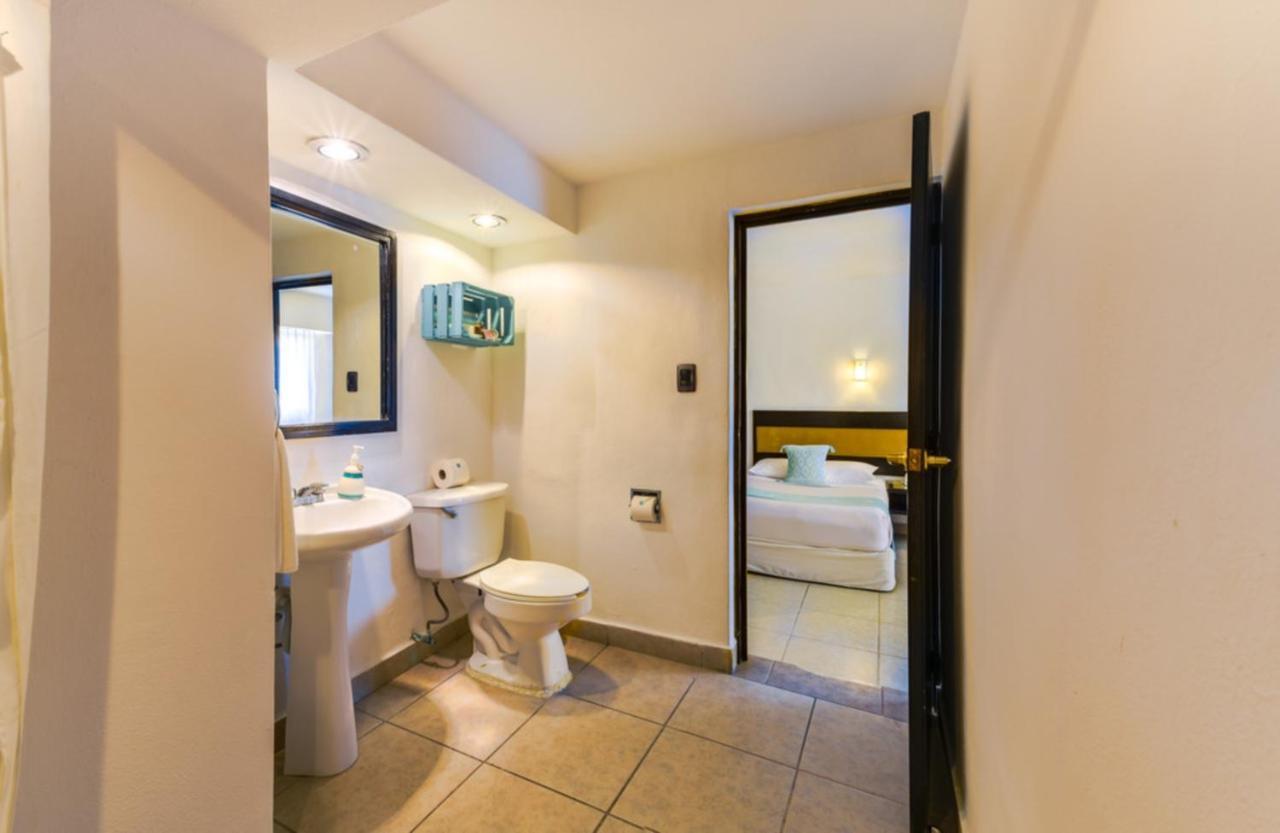 B Hotel 4*