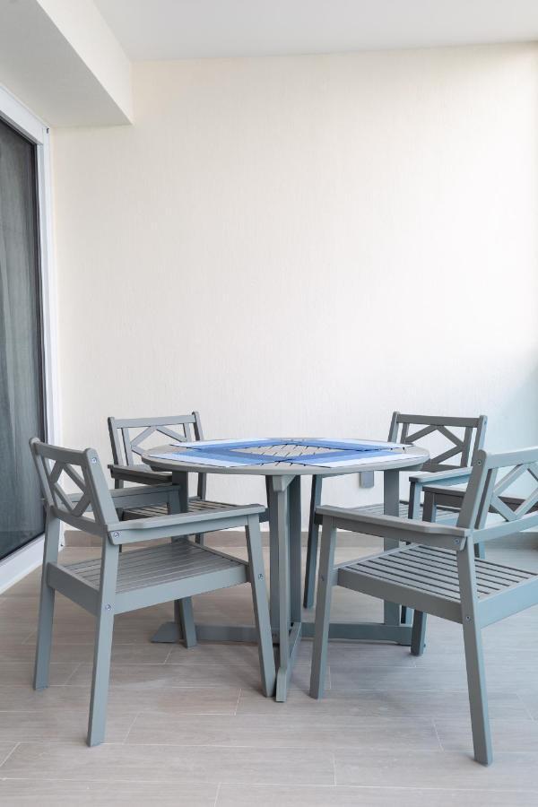 Brand New Contemporary 2 Bd Oceanfront At Encantame Towers Verano E302